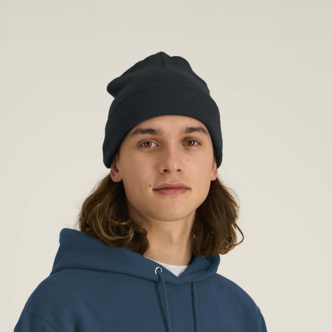 Beanie black web