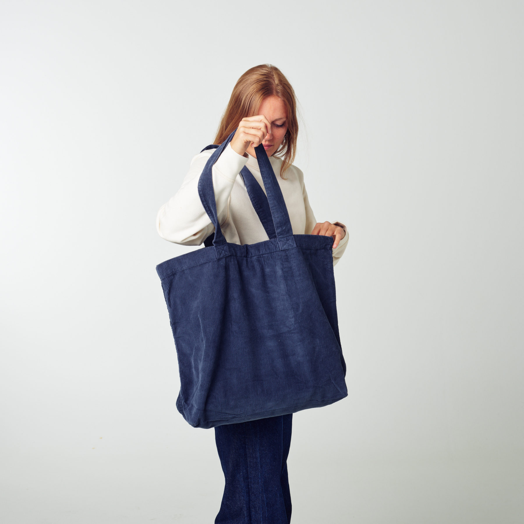 250521 F07 UNROLL 764