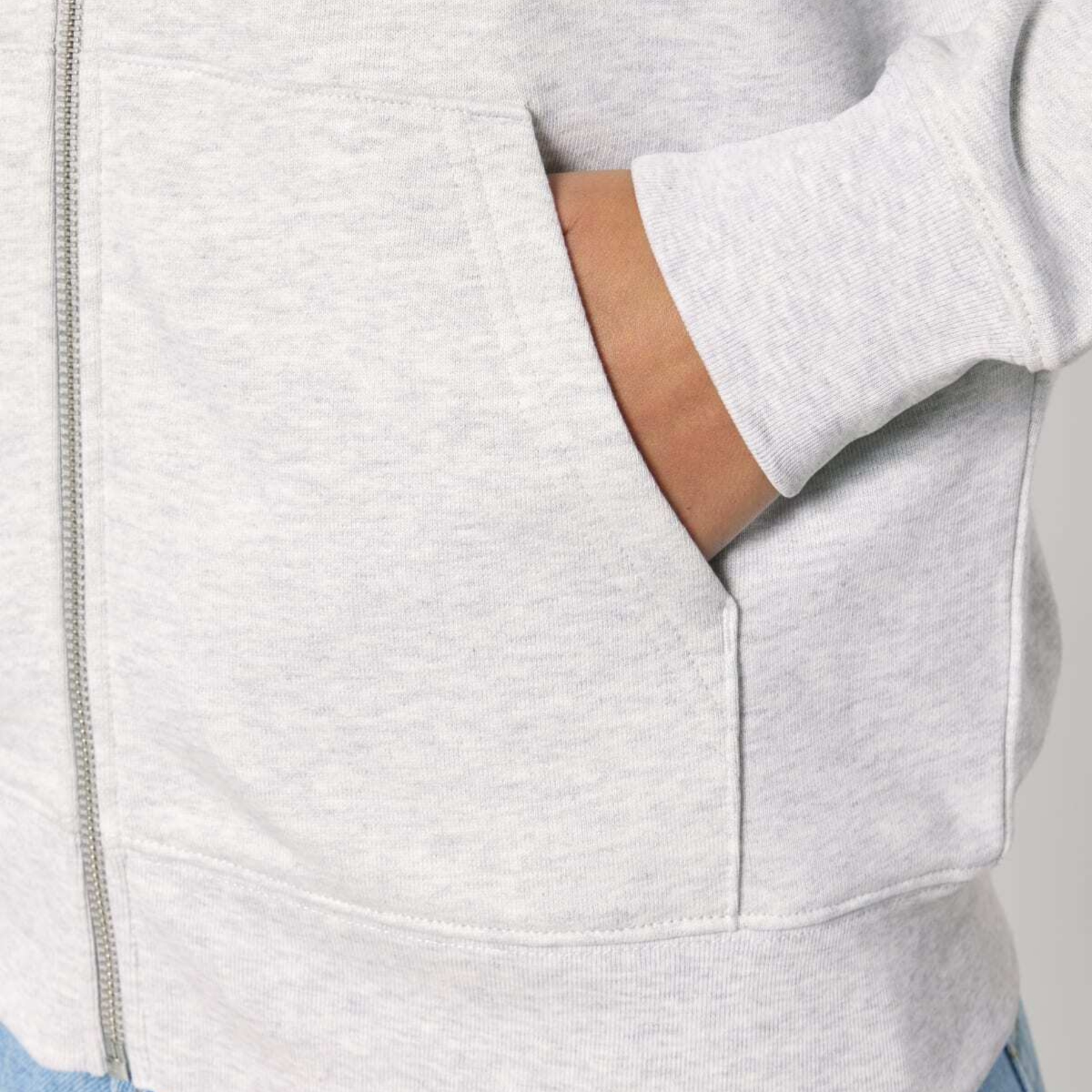 Cultivator 2 0 Cool Heather Grey Studio Front Detail 6