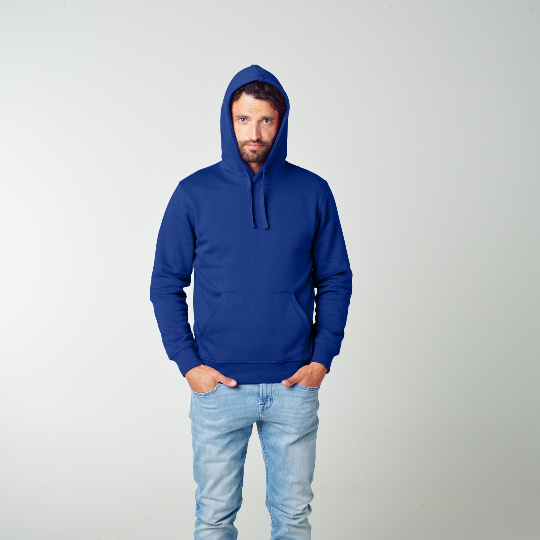 250521 F07 UNROLL 203 Worker Blue